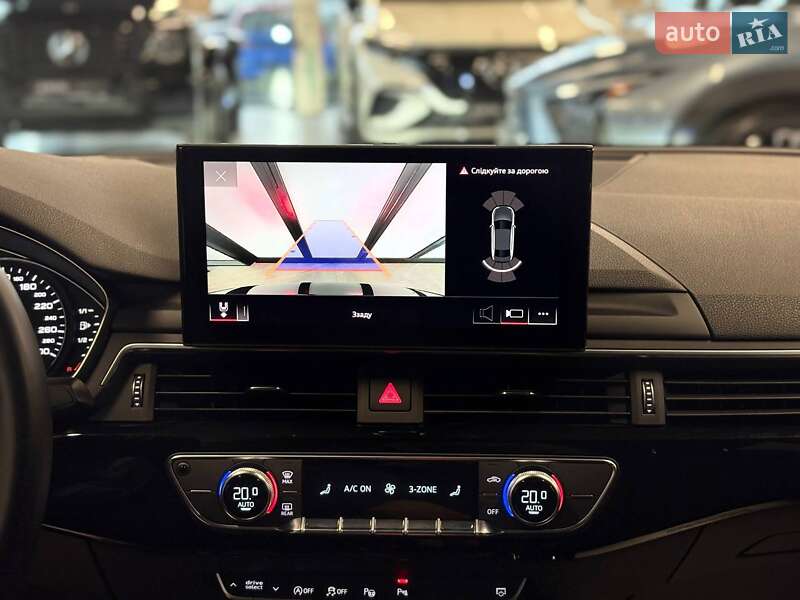 Седан Audi A4 2021 в Львове
