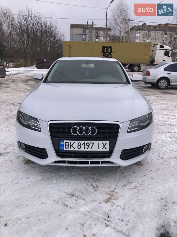 Audi A4 2011 Audi A4 2011