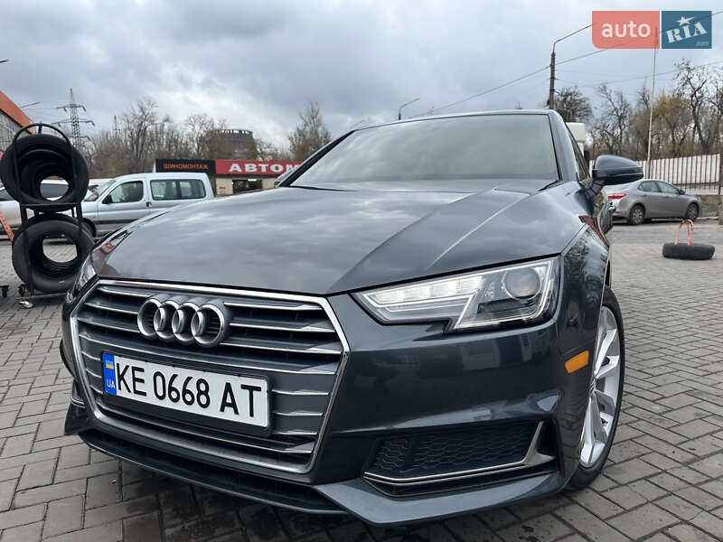 Седан Audi A4 2018 в Кривому Розі