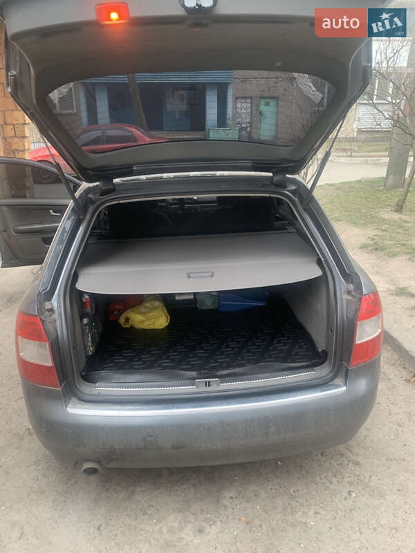 Універсал Audi A4 2001 в Києві