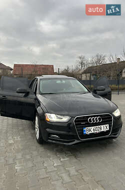 Седан Audi A4 2014 в Бродах