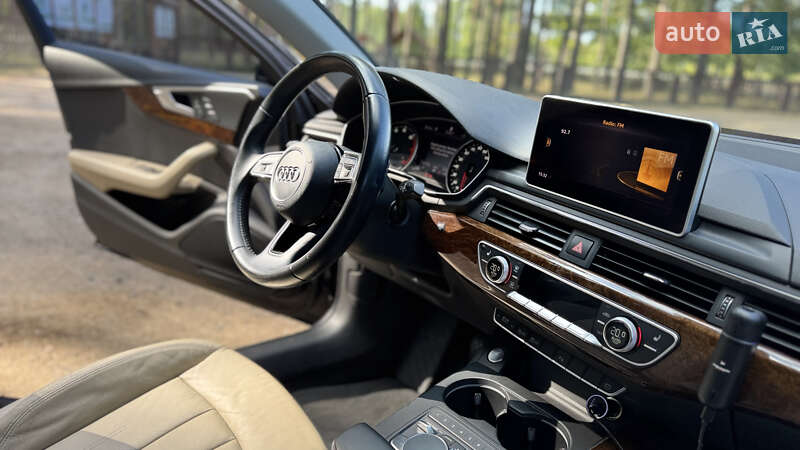 Седан Audi A4 2016 в Києві