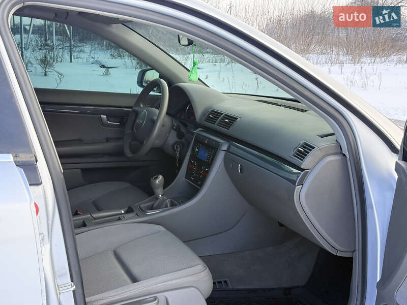 Седан Audi A4 2002 в Мені фото 18 Седан Audi A4 2002 в Мені