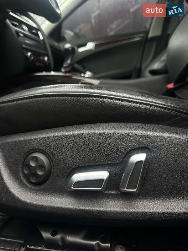 Седан Audi A4 2014 в Сумах