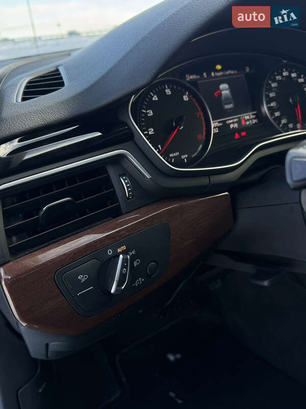 Седан Audi A4 2020 в Львові