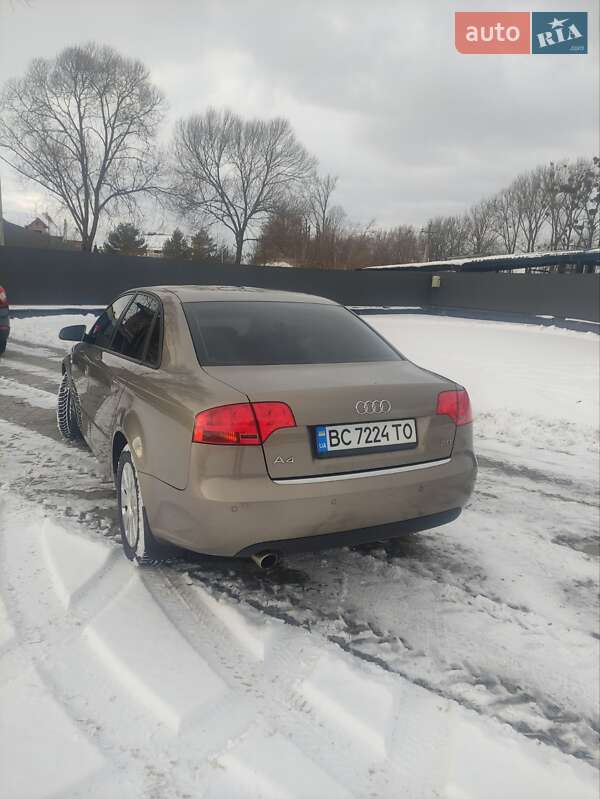 Седан Audi A4 2005 в Львові