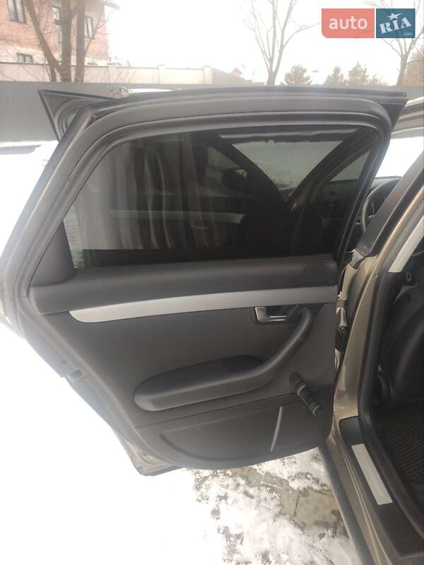 Седан Audi A4 2005 в Львові