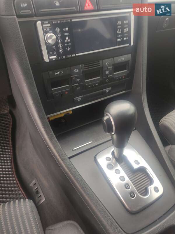 Седан Audi A4 2005 в Львові