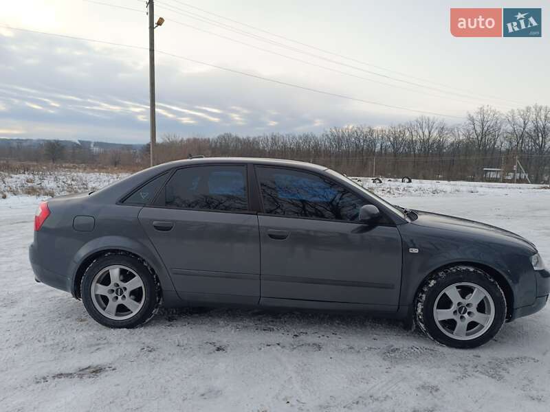 Седан Audi A4 2005 в Умані