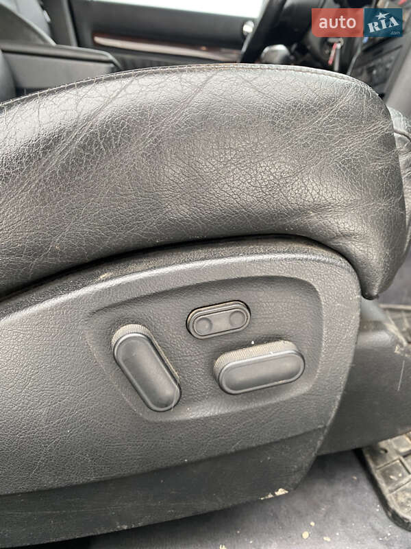 Седан Audi A4 1996 в Баре