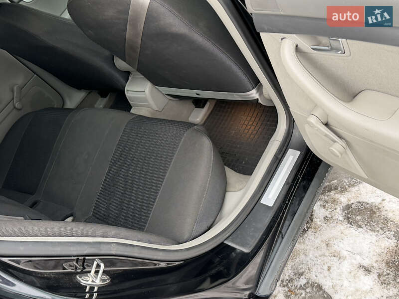 Седан Audi A4 2006 в Полтаве