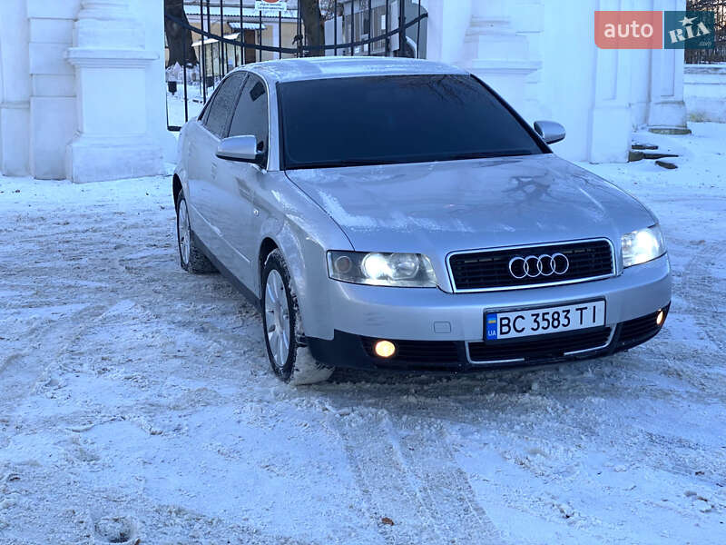 Седан Audi A4 2004 в Тернополе