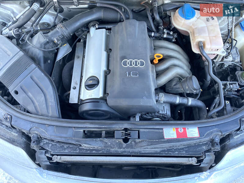 Седан Audi A4 2004 в Тернополе