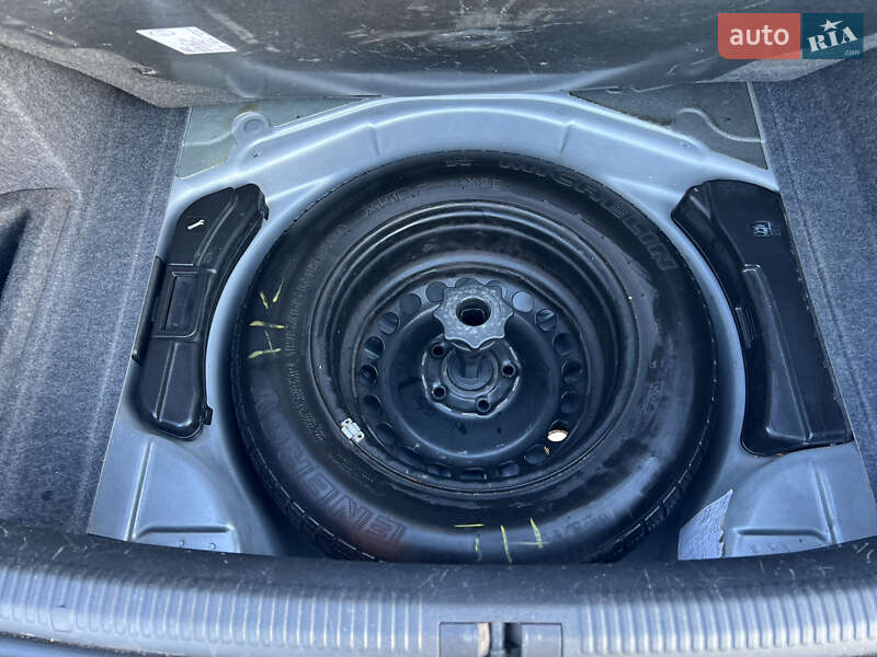 Седан Audi A4 2002 в Тернополі