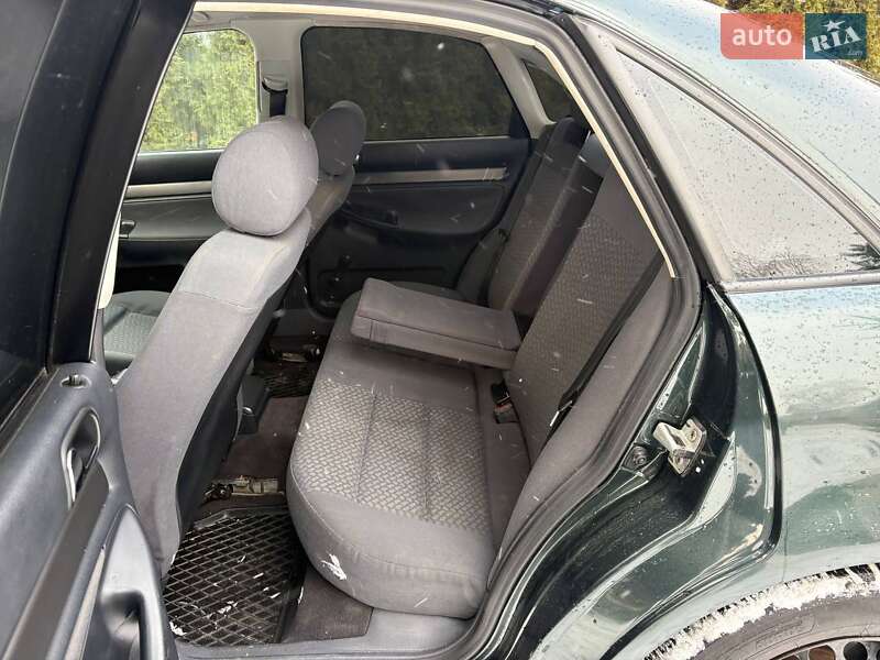 Седан Audi A4 1997 в Городке фото 12 Седан Audi A4 1997 в Городке