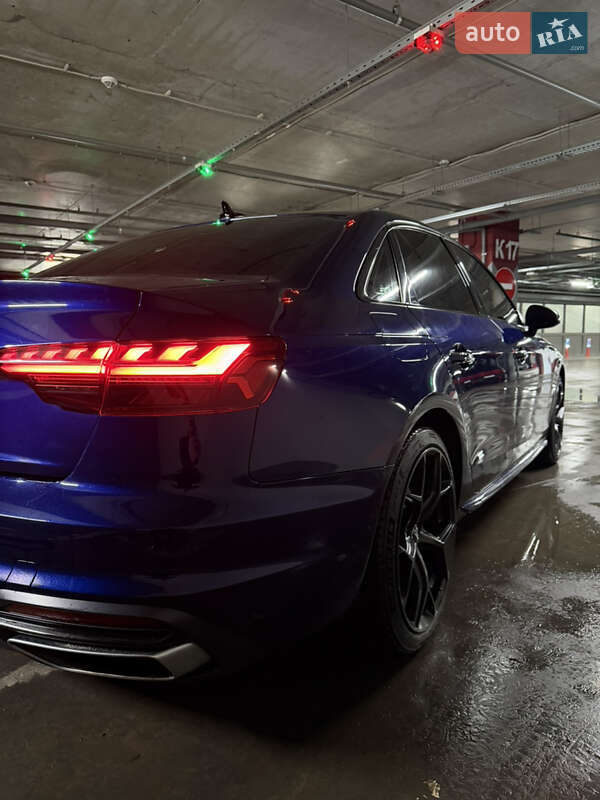 Седан Audi A4 2020 в Харькове