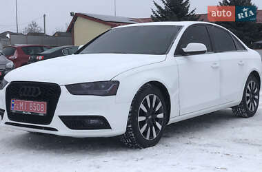 Седан Audi A4 2014 в Виннице