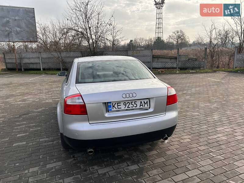 Седан Audi A4 2001 в Апостоловому