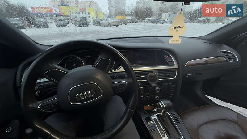 Седан Audi A4 2013 в Ізюмі