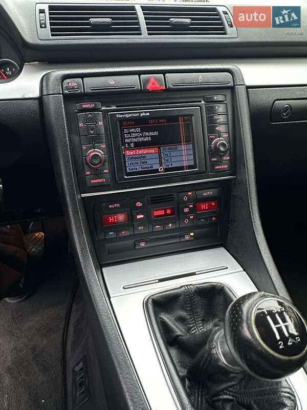 Универсал Audi A4 2004 в Сарнах