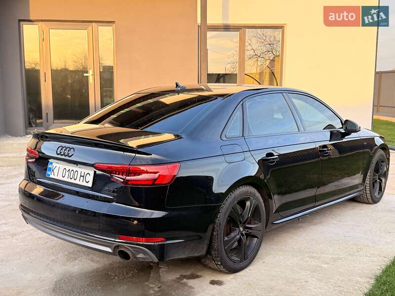 Седан Audi A4 2016 в Киеве