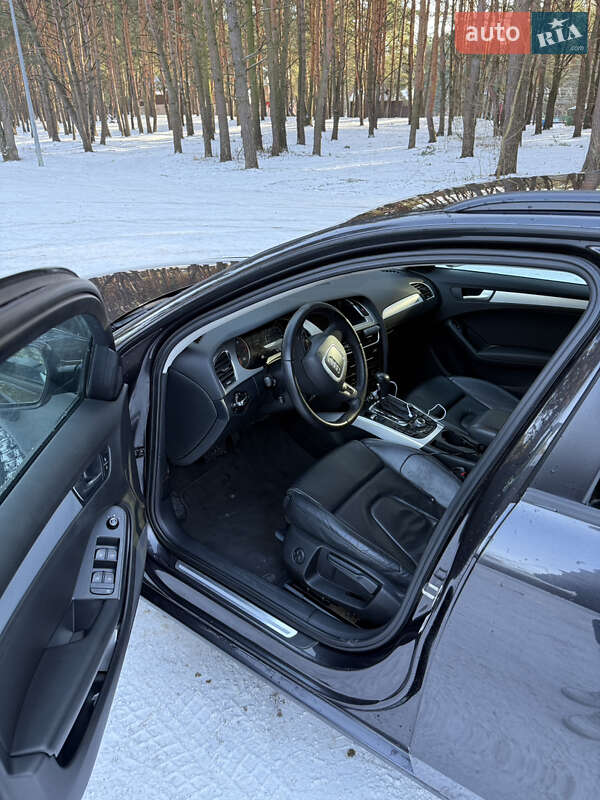 Универсал Audi A4 2010 в Вараше
