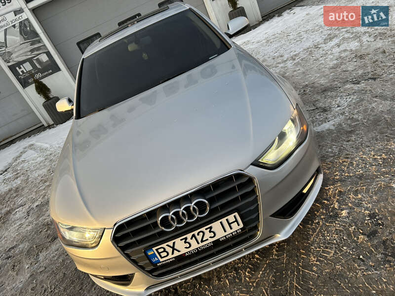 Седан Audi A4 2013 в Виннице