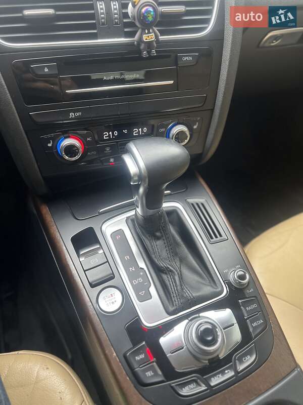 Седан Audi A4 2014 в Харкові