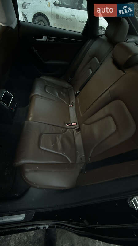 Седан Audi A4 2013 в Ізюмі