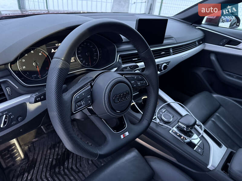 Седан Audi A4 2017 в Києві