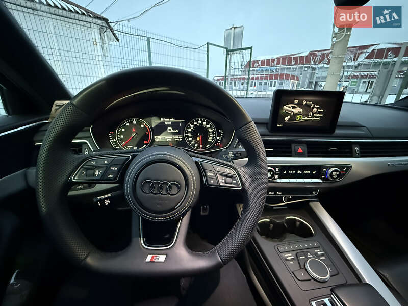 Седан Audi A4 2017 в Києві