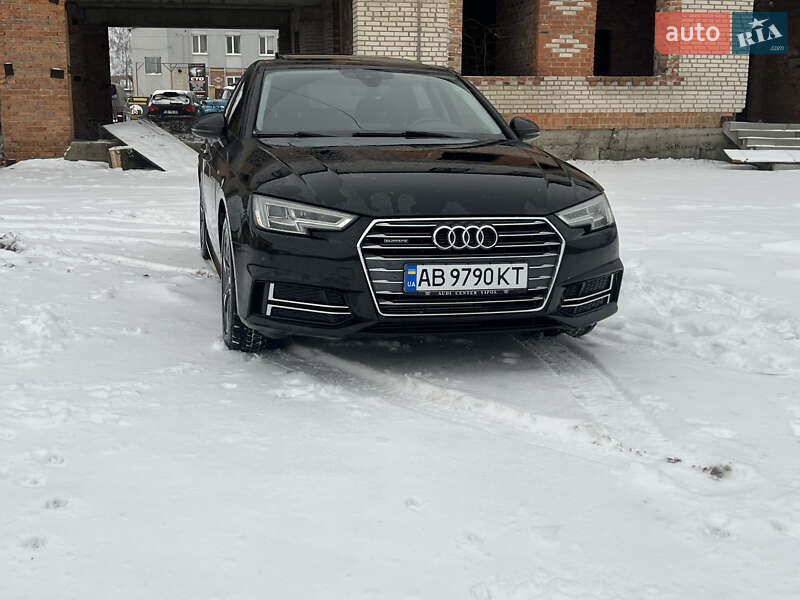 Седан Audi A4 2016 в Виннице