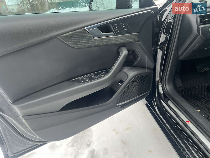 Седан Audi A4 2016 в Виннице