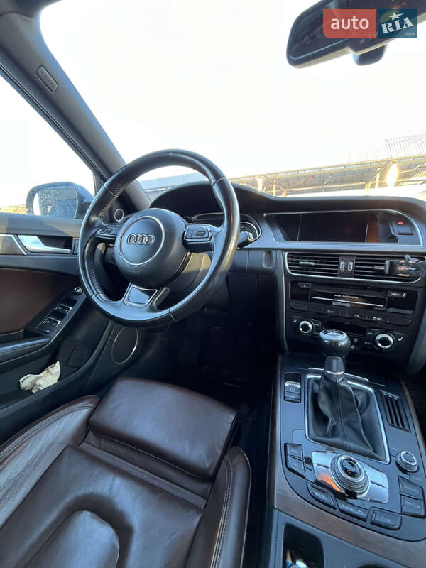 Универсал Audi A4 2014 в Львове