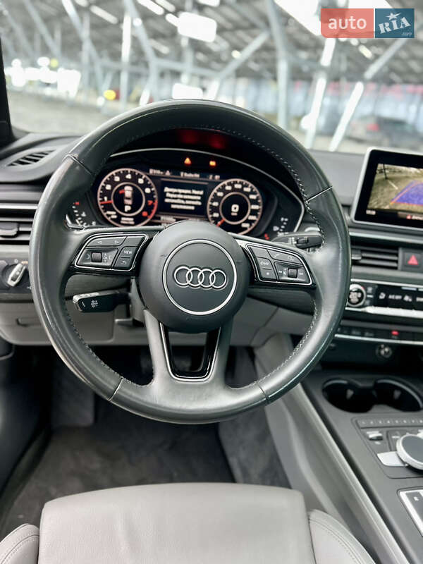 Седан Audi A4 2018 в Львові