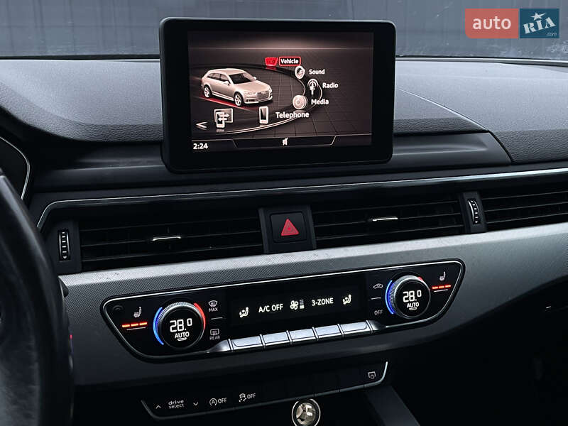 Седан Audi A4 2017 в Луцьку