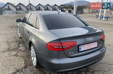 Седан Audi A4 2013 в Вижнице