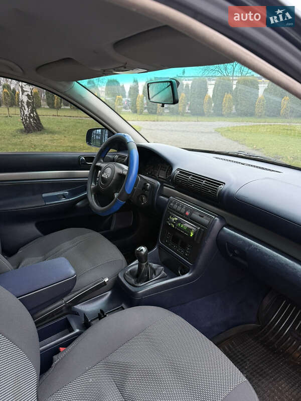 Універсал Audi A4 1998 в Хмельницькому
