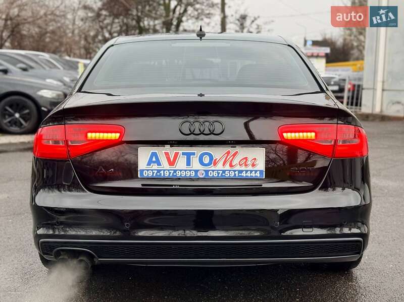 Седан Audi A4 2014 в Кривом Роге