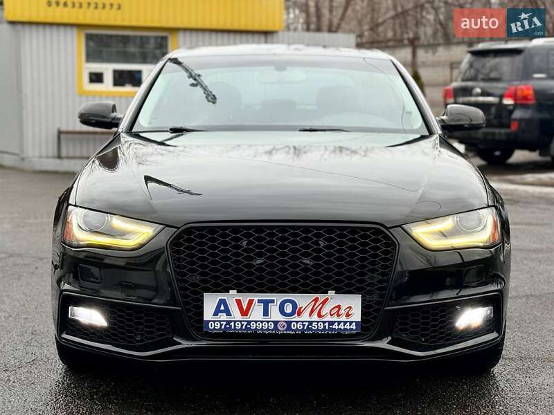 Седан Audi A4 2014 в Кривом Роге