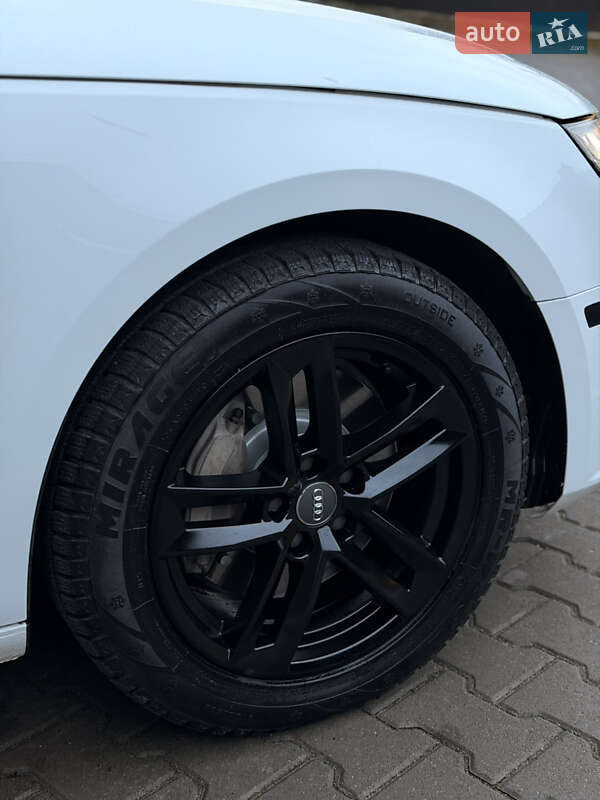Седан Audi A4 2016 в Тернополе