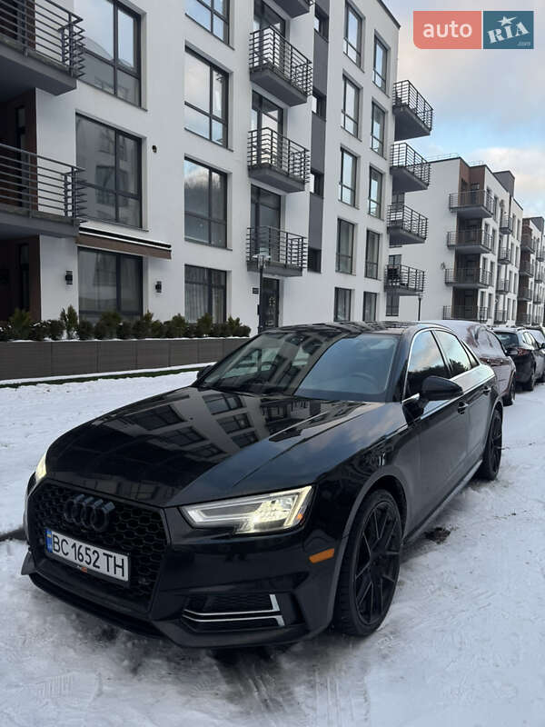 Седан Audi A4 2016 в Львове