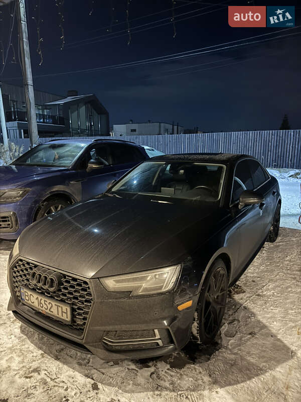 Седан Audi A4 2016 в Львове
