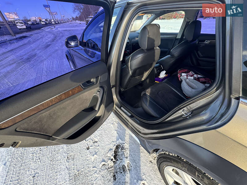 Универсал Audi A4 2011 в Киеве