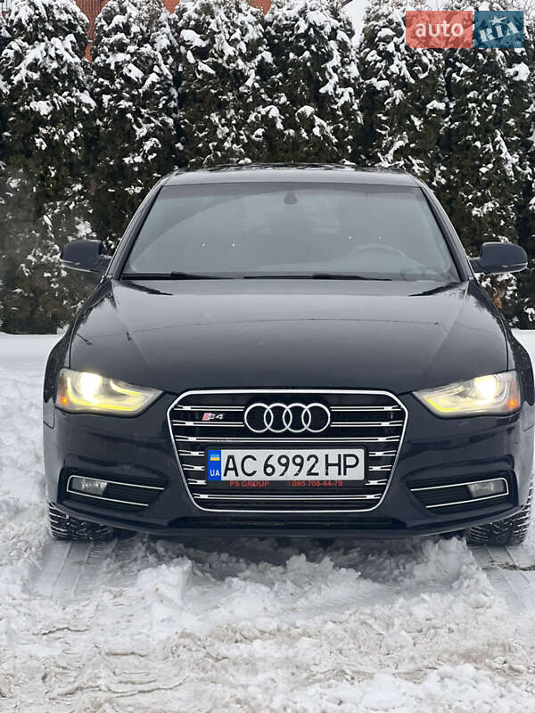 2012 Audi A4, VIN WAUFFAFLXDN020925:plate — фото 1 (autoria)