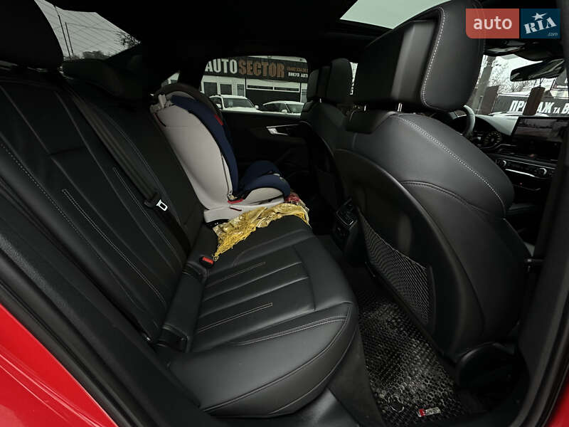 Седан Audi A4 2023 в Харькове