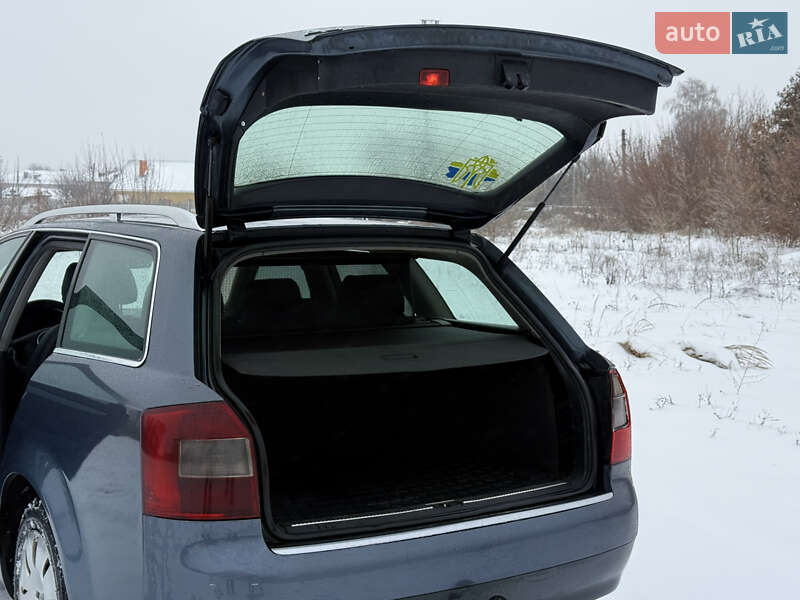 Универсал Audi A4 2002 в Мене