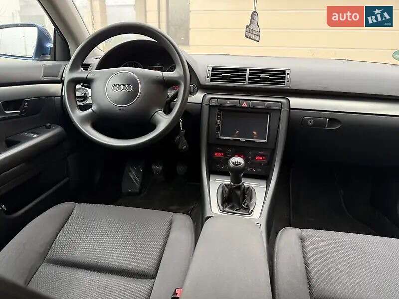 Універсал Audi A4 2004 в Глухові