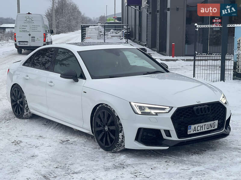 Седан Audi A4 2017 в Ивано-Франковске