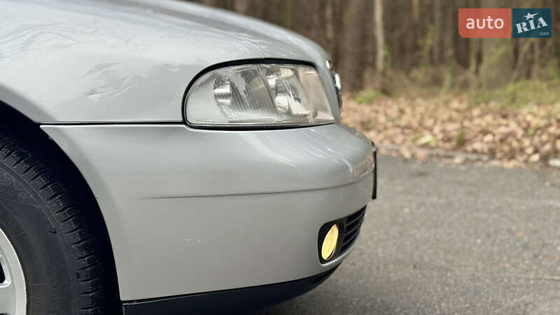 Седан Audi A4 2000 в Виннице
